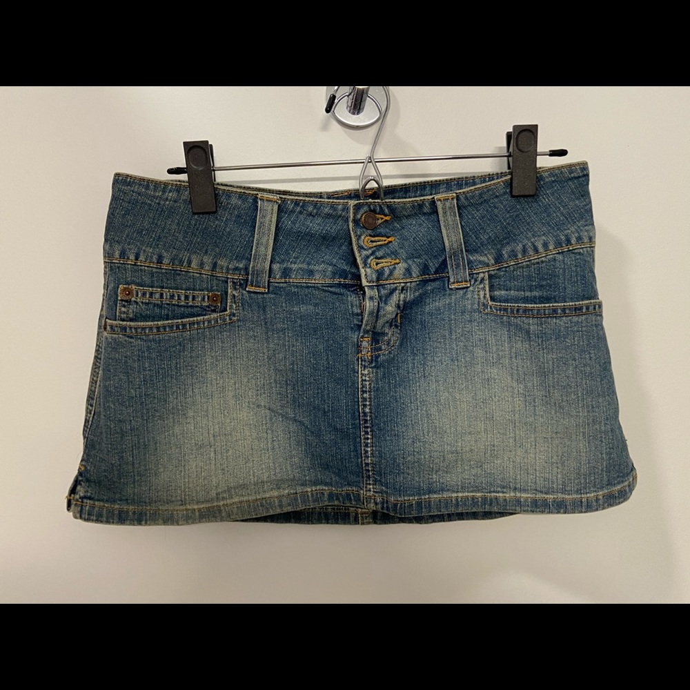 Denim skirt hip hugger